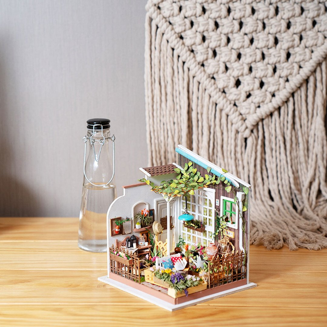 Domek dla lalek DIY - ogródek Millera - drewniane puzzle 3D